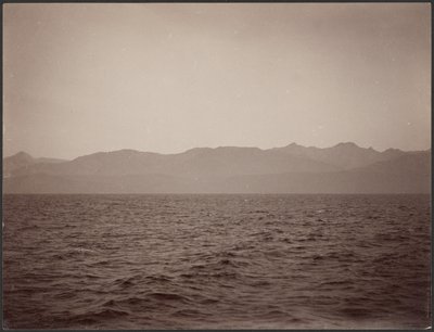 [Coast Range and Shoreline #4]. autorstwa George Davidson