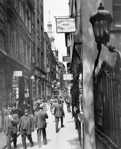 Bow Lane patrząc na północ, City of London, c1920 autorstwa George Davison Reid