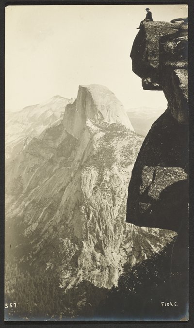Glacier Point (3200 stóp) i Half Dome (5000 stóp) autorstwa George Fiske