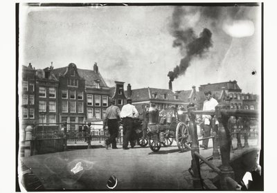 Widok na Prinsengracht na moście nad Leidsegracht w Amsterdamie autorstwa George Hendrik Breitner