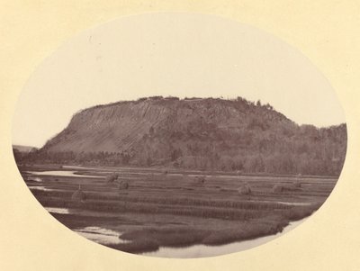 East Rock, New Haven, 1868 (zdjęcie) autorstwa George Kendall Warren