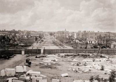 Kolumbia, Karolina Południowa, USA po pożarze w 1865 r. (zdjęcie czarno-białe) autorstwa George N. Barnard