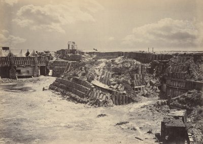 Widok wnętrza fortu Sumpter, lata 60. XIX wieku. autorstwa George N. Barnard