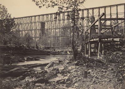 Trestle Bridge w Whiteside, lata 60. XIX wieku. autorstwa George N. Barnard