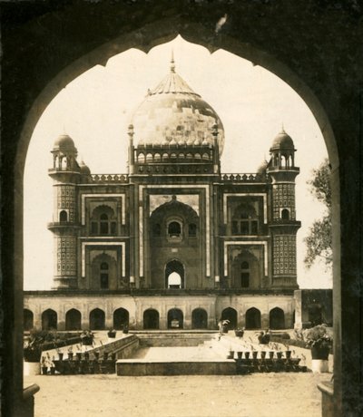 Grobowiec Safdarjungs, Delhi, Indie, ok. 1909. autorstwa George Rose