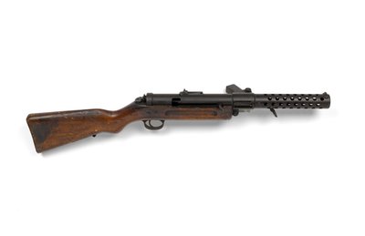 Pistolet maszynowy Bergmann 9 mm MP18-1 autorstwa German School