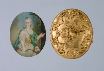 Medalion z miniaturą Wilhelminy jako Diany, połowa XVIII w. (złocony mosiądz, kość słoniowa i szkło) autorstwa German School