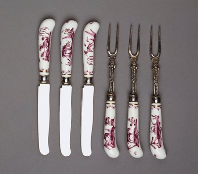 Rękojeści noża i widelca miśnieńskiego, ok. 1735 (porcelana) autorstwa German School