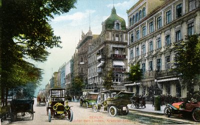 Pocztówka przedstawiająca Unter den Linden i Kranzler-Eck w Berlinie, ok. 1910 (zdjęcie kolorowe) autorstwa German School