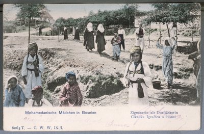 Pocztówka przedstawiająca młode muzułmanki w Bośni, 1904 autorstwa German School