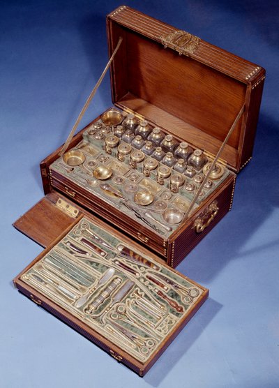 Zestaw chirurgii podróżnej i apteki. 1640. Augsburg. Sztuka dekoracyjna, Paryż. autorstwa German School