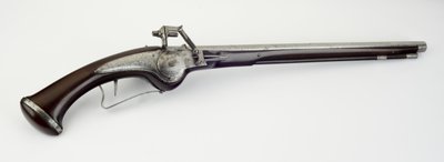 Pistolet z kaburą Wheel-Lock, ok.1625-50 (stal, żelazo i drewno orzechowe) autorstwa German School