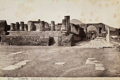 Świątynia Jowisza w Pompejach autorstwa Giorgio Sommer
