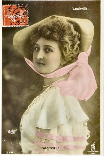 Pocztówka: Theatre du Vaudeville - Portret Maddame Marville, artystki Moulin Rouge autorstwa Phillipe de Marlier
