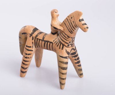 Koń i jeździec, prawdopodobnie z Boecji, grecki, okres archaiczny, ok. 550 pne (terakota) autorstwa Greek
