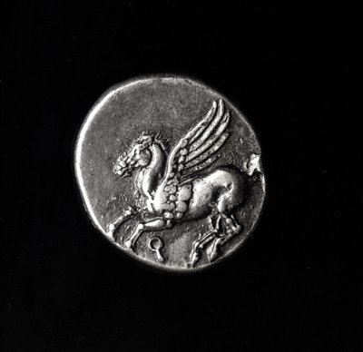 Rewers monety przedstawiającej Pegaza, z Koryntu, 700-300 pne (metal) autorstwa Greek School