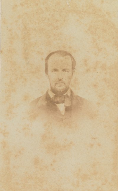 Carte-de-visit portret Harolda M. White