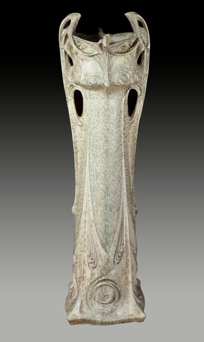 Art Nouveau: Jardiniere około 1902-1903 wykonane przez Hectora Guimarda (1867-1942), XX wiek. Sevres, Narodowe Muzeum Ceramiki. autorstwa Hector Guimard
