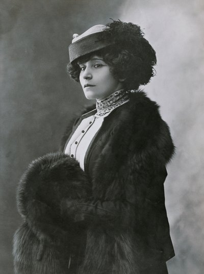 Colette, pseudonim Sidonie-Gabrielle Colette (Saint-Sauveur-en-Puisaye autorstwa Henri Manuel