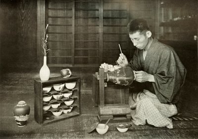 Wazon Cloisonne dla cesarza, 1910. autorstwa Herbert Ponting