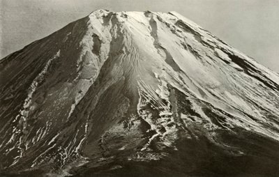 Herb Fuji, 1910. autorstwa Herbert Ponting