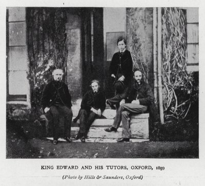 Król Edward VII i jego nauczyciele na Uniwersytecie Oksfordzkim autorstwa Hills and Saunders