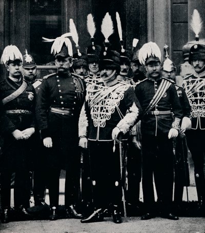 Przyszły król Edward VII i oficerowie Hussars Own Oxfordshire Hussars królowej, 1897 1911 autorstwa Hills and Saunders