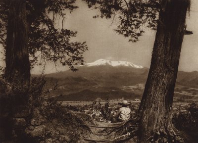 Meksyk: Amecameca z Iztaccihuatl (zdjęcie czarno-białe) autorstwa Hugo Brehme