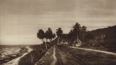Meksyk: Campeche, Calle por Lerma (zdjęcie czarno-białe) autorstwa Hugo Brehme