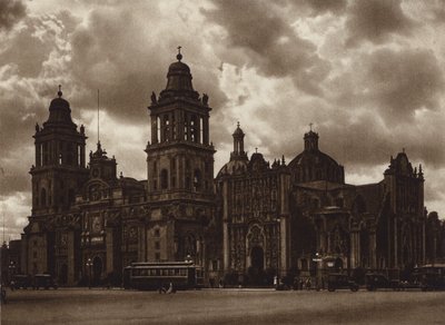 Meksyk: stolica Mejico, La catedral (zdjęcie czarno-białe) autorstwa Hugo Brehme
