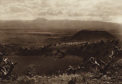 Meksyk: La Caldera, wygasłe wulkany w okolicach stolicy Meksyku (zdjęcie czarno-białe) autorstwa Hugo Brehme