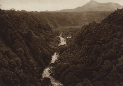 Meksyk: Orizaba, Kanada (zdjęcie czarno-białe) autorstwa Hugo Brehme