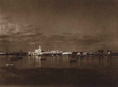 Meksyk: Panorama portu Vera Cruz z zamkiem San Juan (zdjęcie czarno-białe) autorstwa Hugo Brehme