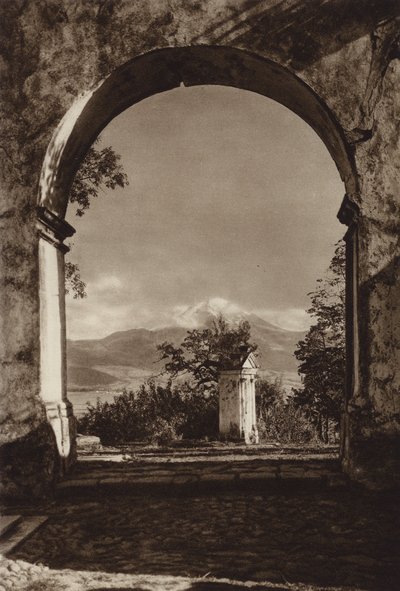 Meksyk: Popocatepetl widziany z Sacro Monte (zdjęcie czarno-białe) autorstwa Hugo Brehme