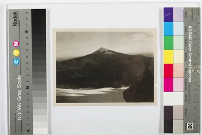 Ixtalazíhuatl z Popocatépetl, ok. 1920 r. (odbitka żelatynowo-srebrowa) autorstwa Hugo Brehme
