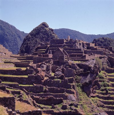 Zabudowa tarasowa cytadeli w Machu Picchu autorstwa Incan