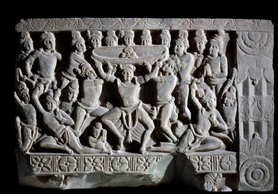 Adoracja turbanu (fragment płaskorzeźby, 225-325) autorstwa Indian School