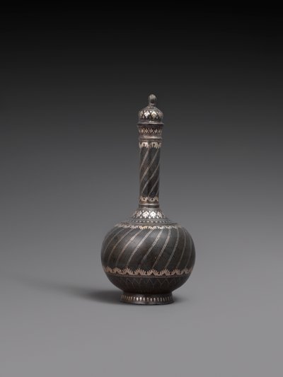 Kolba i pokrywka i podstawka lub naczynie ze stopu metalu inkrustowane srebrem, 1700-99 autorstwa Indian School