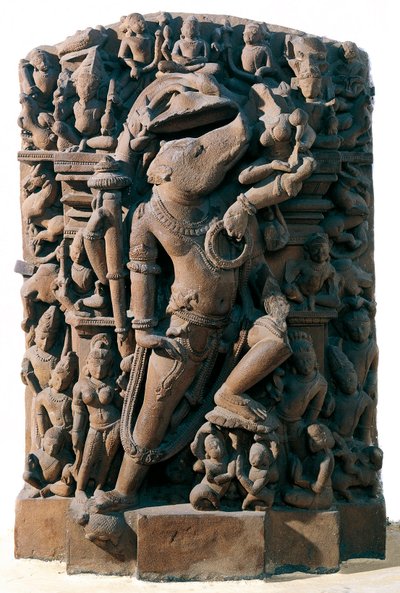 Sztuka indyjska: hinduski boski Wisznu w postaci dzika. Z Khajuraho w Indiach. Okres Chandeli autorstwa Indian School
