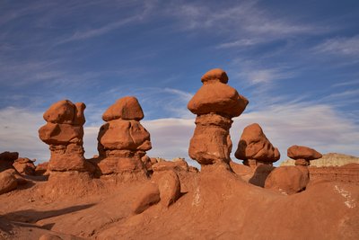 Formacje skalne w parku stanowym Goblin Valley w stanie Utah, 2020 r. (zdjęcie ilustracyjne) autorstwa Ira Block
