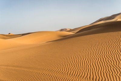 Wydmy w Erg Chebbi w południowo-wschodnim Maroku, 2014 (zdjęcie) autorstwa Ira Block