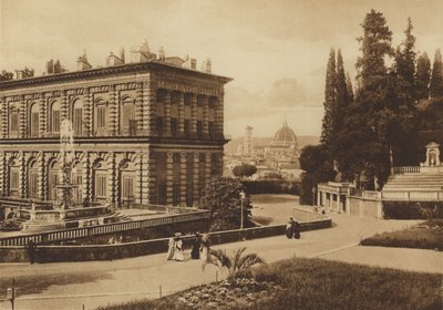 Firenze / Florencja: Palazzo Pitti, tył (zdjęcie czarno-białe) autorstwa Italian Photographer