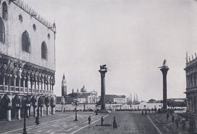 Włochy: Wenecja, Piazzetta (zdjęcie czarno-białe) autorstwa Italian Photographer