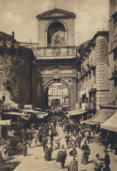 Neapol: Porta Capuana (zdjęcie czarno-białe) autorstwa Italian Photographer