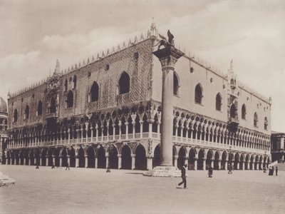 Pałac Dożów (zdjęcie czarno-białe) autorstwa Italian Photographer