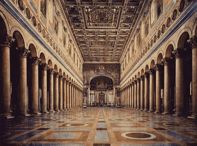 Rzym / Rzym: Bazylika św. Pawła, wnętrze (zdjęcie kolorowe) autorstwa Italian Photographer