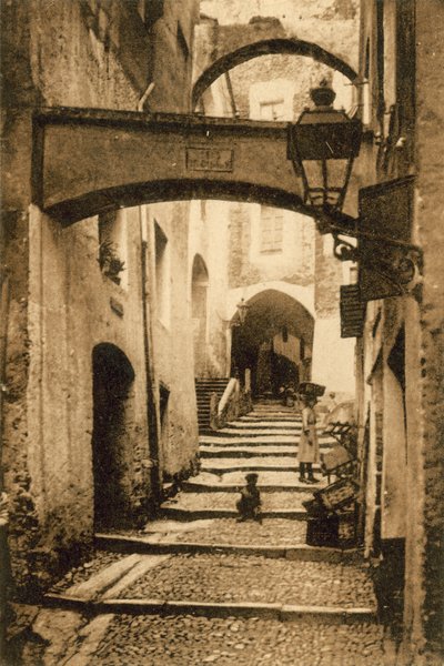 Sanremo, Stare Miasto, Via Santa Brigida (zdjęcie b / w) autorstwa Italian Photographer