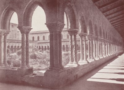 Sycylia: Krużganki, Monreale (zdjęcie czarno-białe) autorstwa Italian Photographer