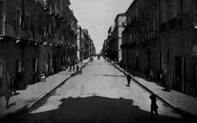 Taranto, Via Anfiteatro (zdjęcie czarno-białe) autorstwa Italian Photographer