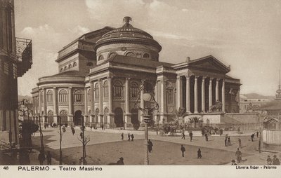 Teatr Massimo, Palermo, Sycylia autorstwa Italian Photographer